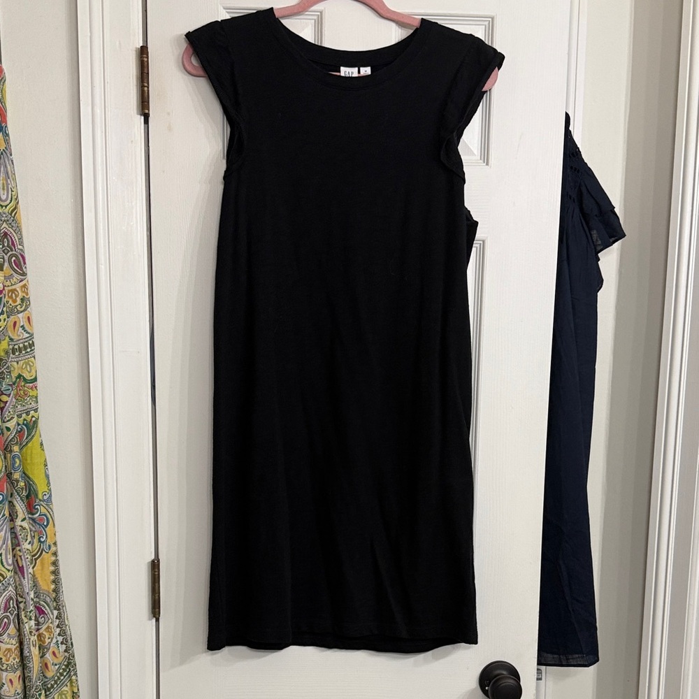 GAP Black Midi Dress